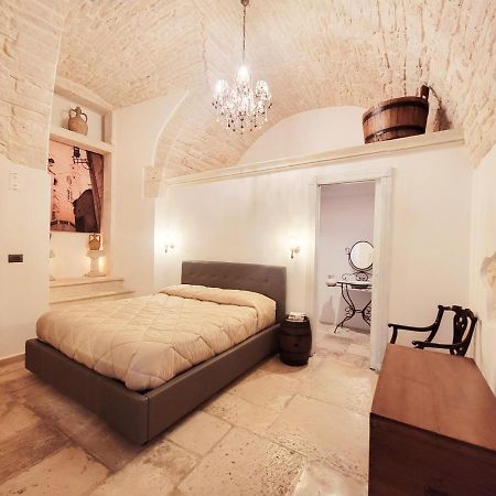 Giovinazzo Historic Apulia Old Town Stone House With Private Patio Leilighet Eksteriør bilde