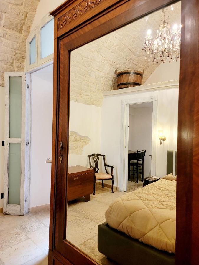 Giovinazzo Historic Apulia Old Town Stone House With Private Patio Leilighet Eksteriør bilde