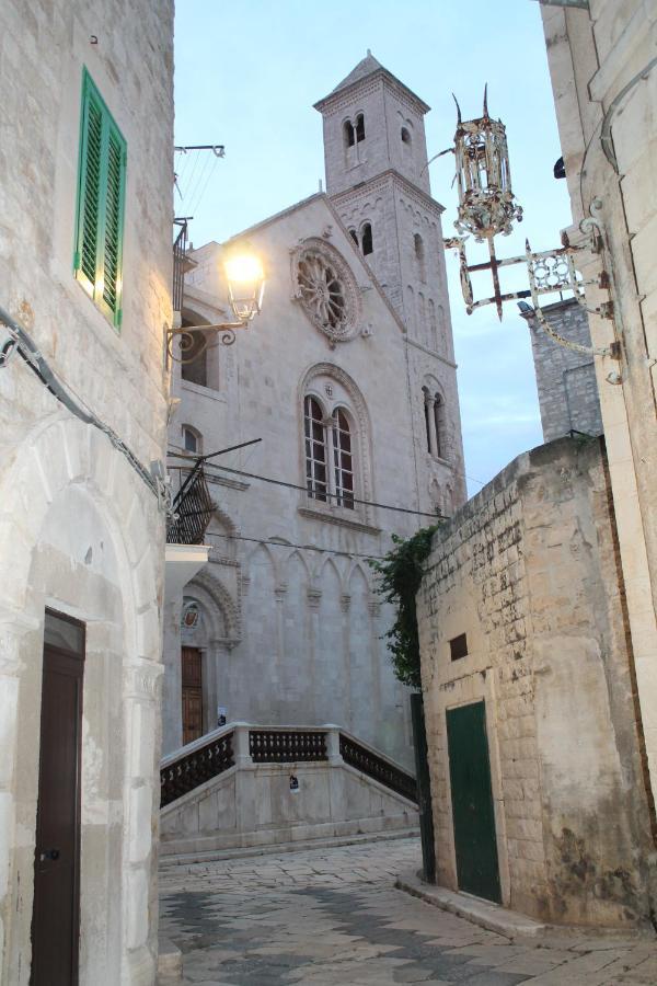 Giovinazzo Historic Apulia Old Town Stone House With Private Patio Leilighet Eksteriør bilde