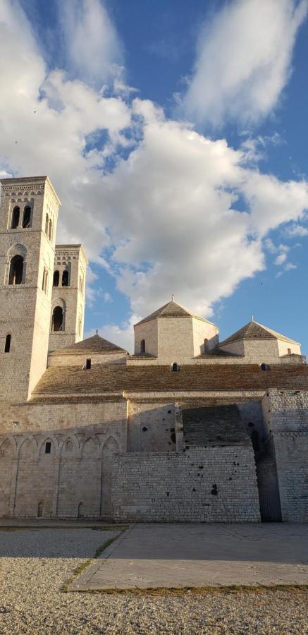 Giovinazzo Historic Apulia Old Town Stone House With Private Patio Leilighet Eksteriør bilde