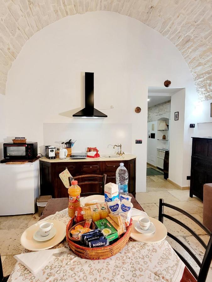 Giovinazzo Historic Apulia Old Town Stone House With Private Patio Leilighet Eksteriør bilde